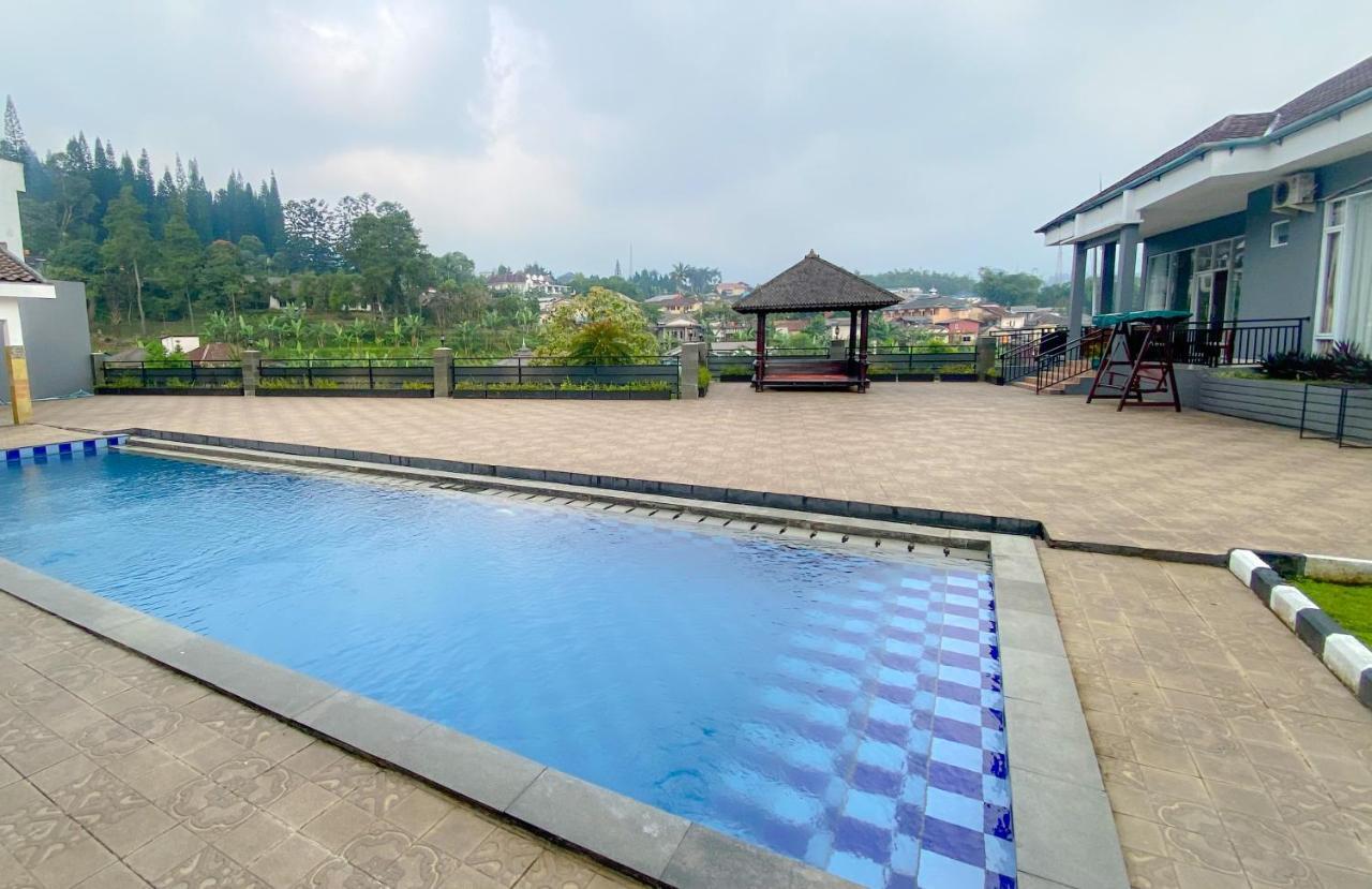 Villa Andalus 3 Puncak Esterno foto
