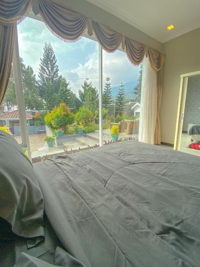 Villa Andalus 3 Puncak Esterno foto